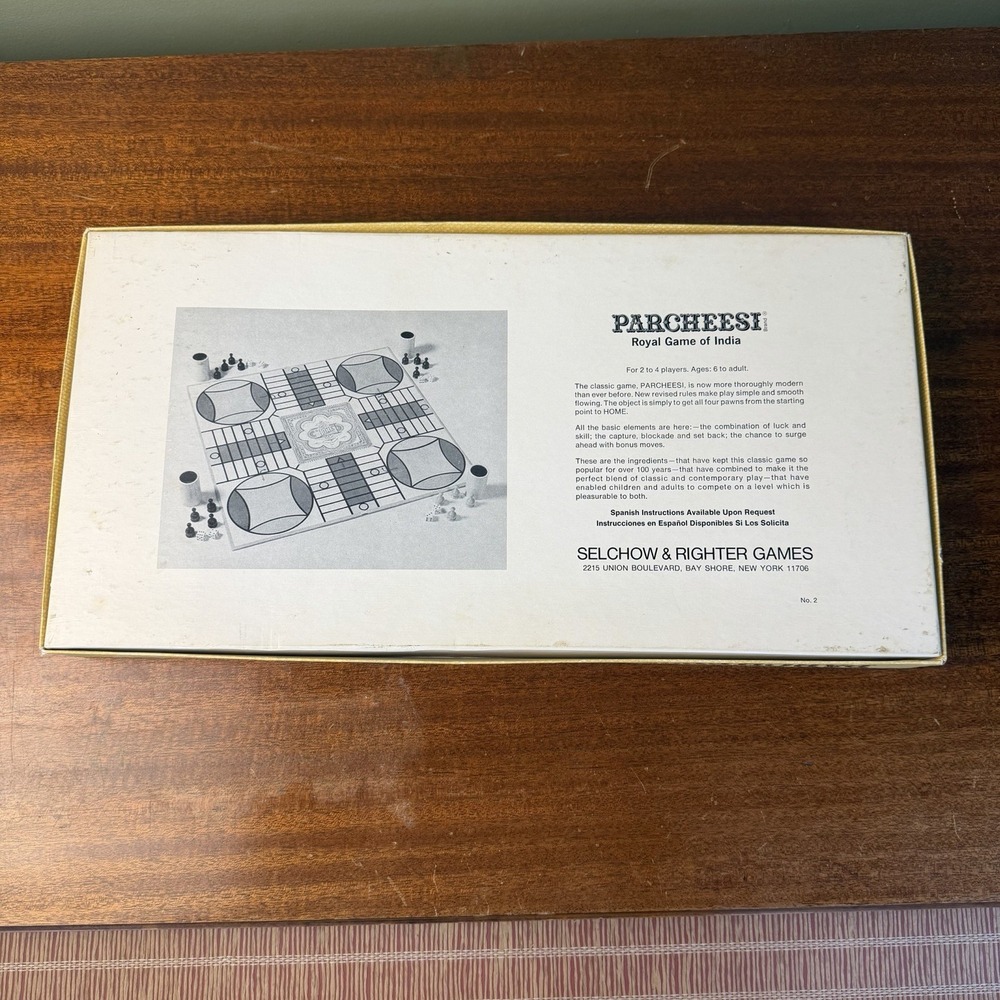 Parcheesi Royal Game of India Board Vintage Selchow & Righter COMPLETE & NICE - Picture 9 of 9